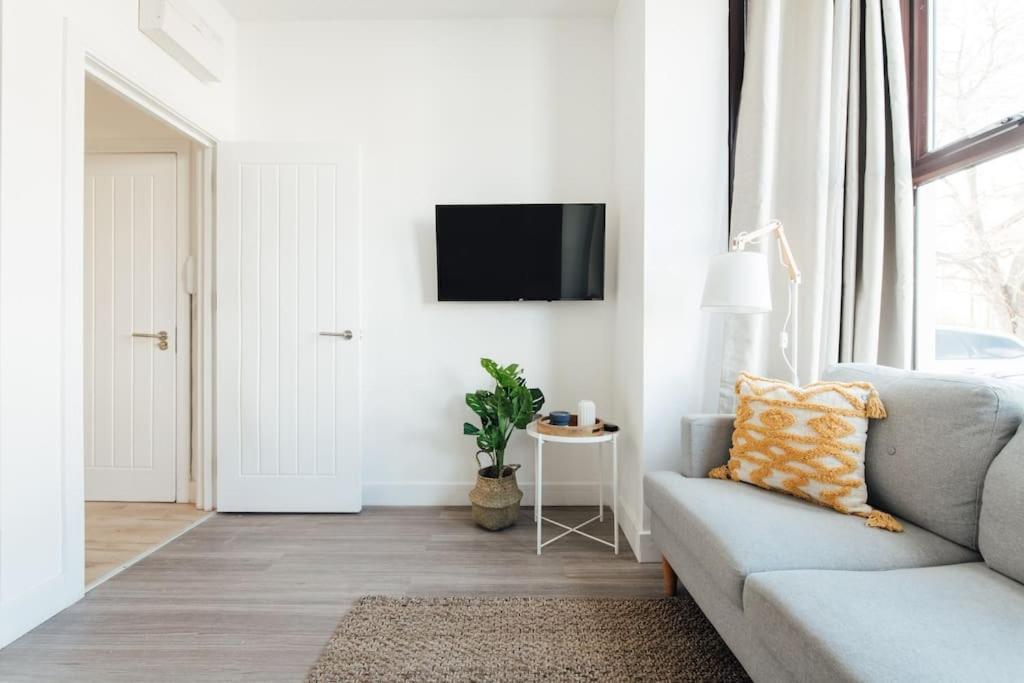 Stylish 2 Bedroom Flat In Ilford, London Zewnętrze zdjęcie